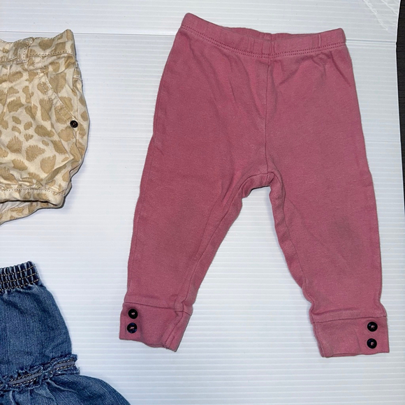 Baby Girl 9 Months Clothing Bundle Lot of 4 // 2 pants 1 short 1 skirt - Picture 5 of 10